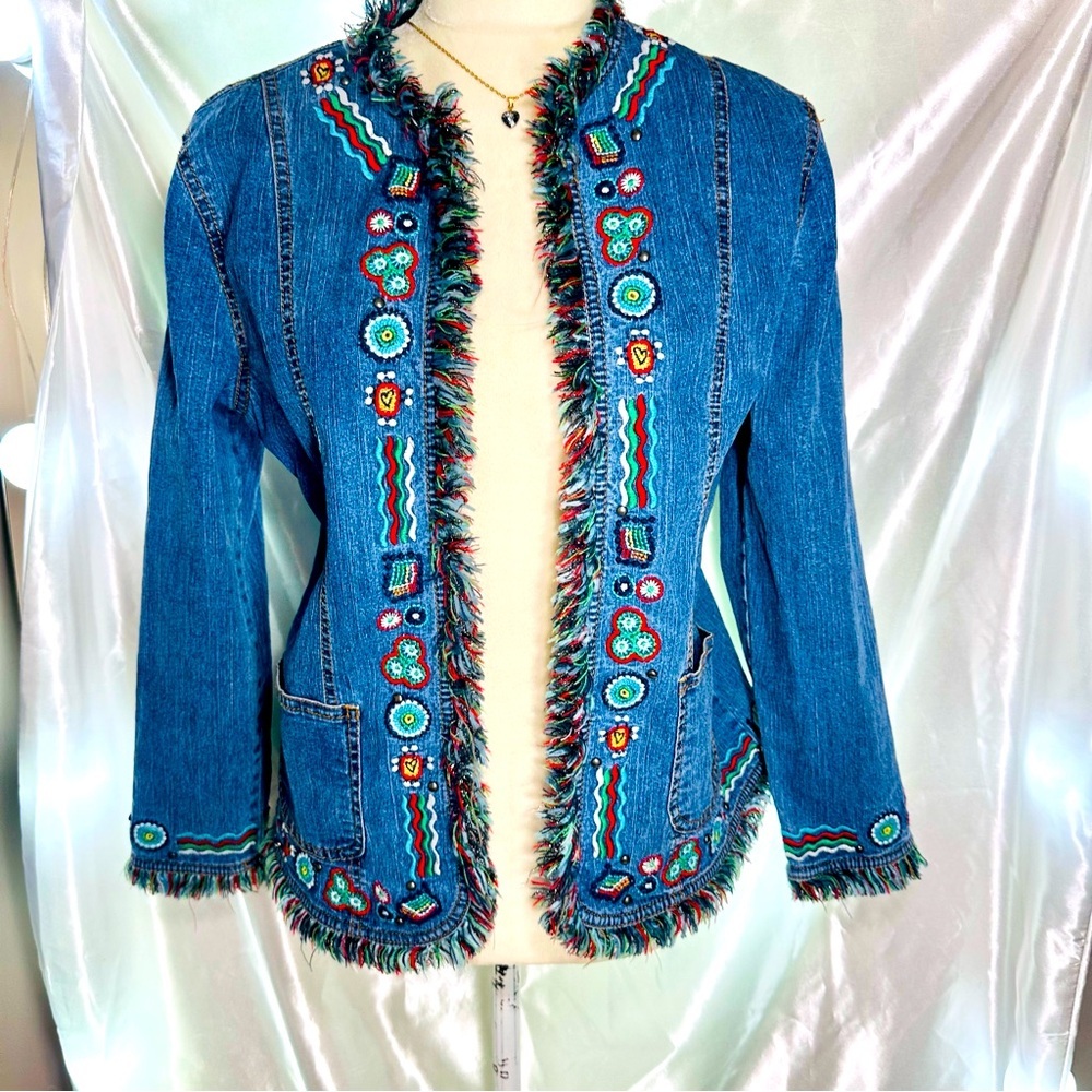 VTG RubyRd Jean Denim Jacket Sz Medium Blue Colorful Fringe Embroidered Pockets